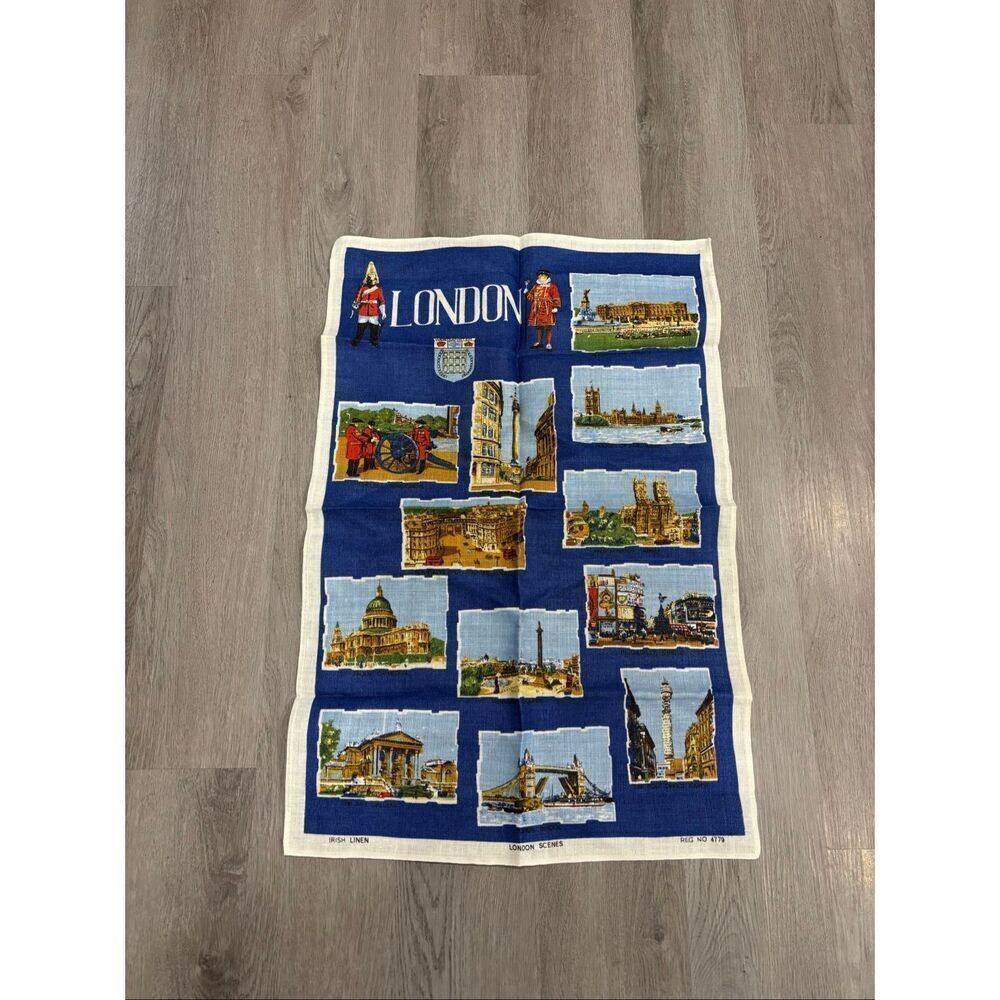 Vintage Irish Linen London Scenes Landmarks Tea Towel Buckingham Palace